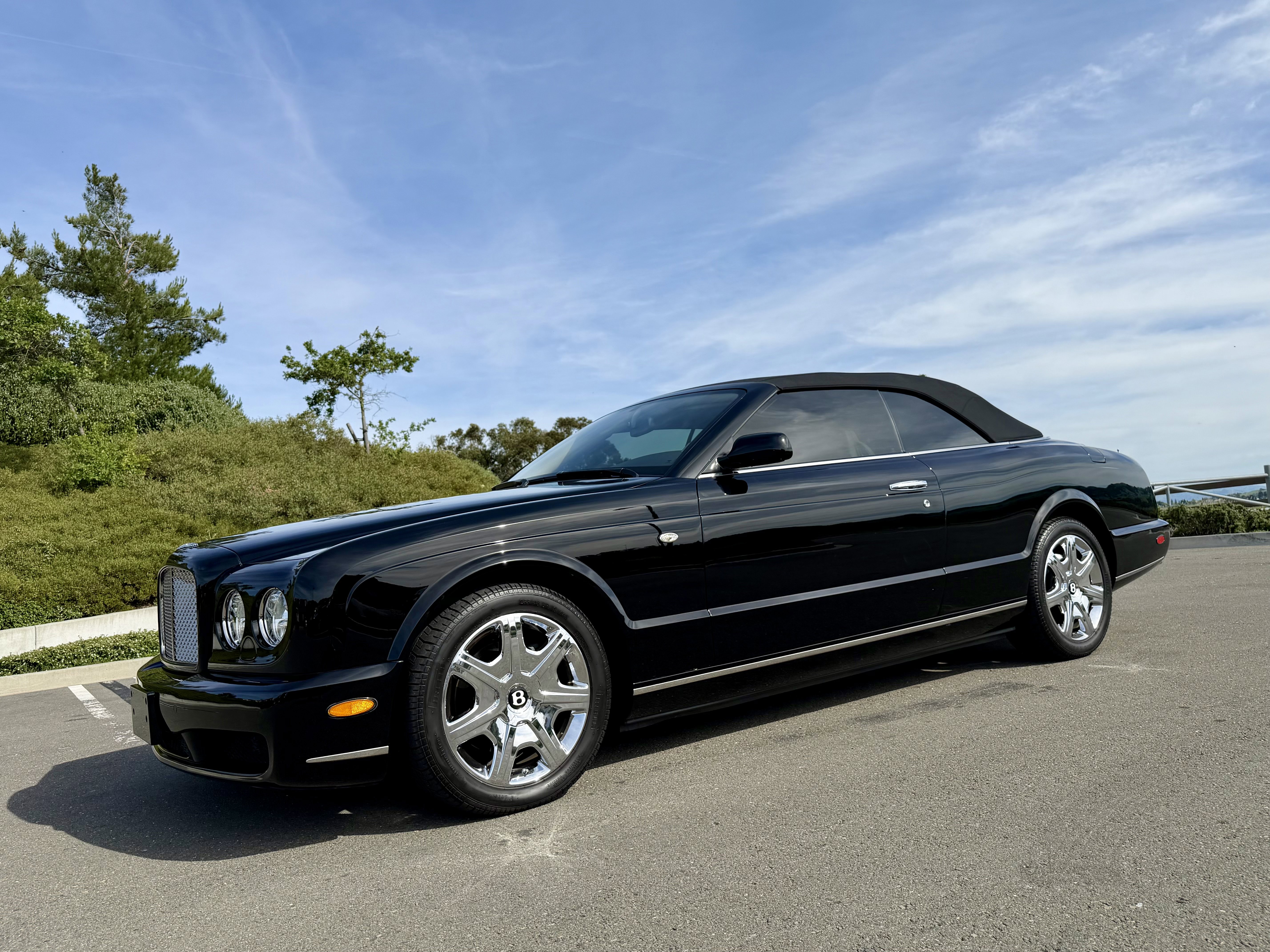 Used 2007 Bentley Azure image 18