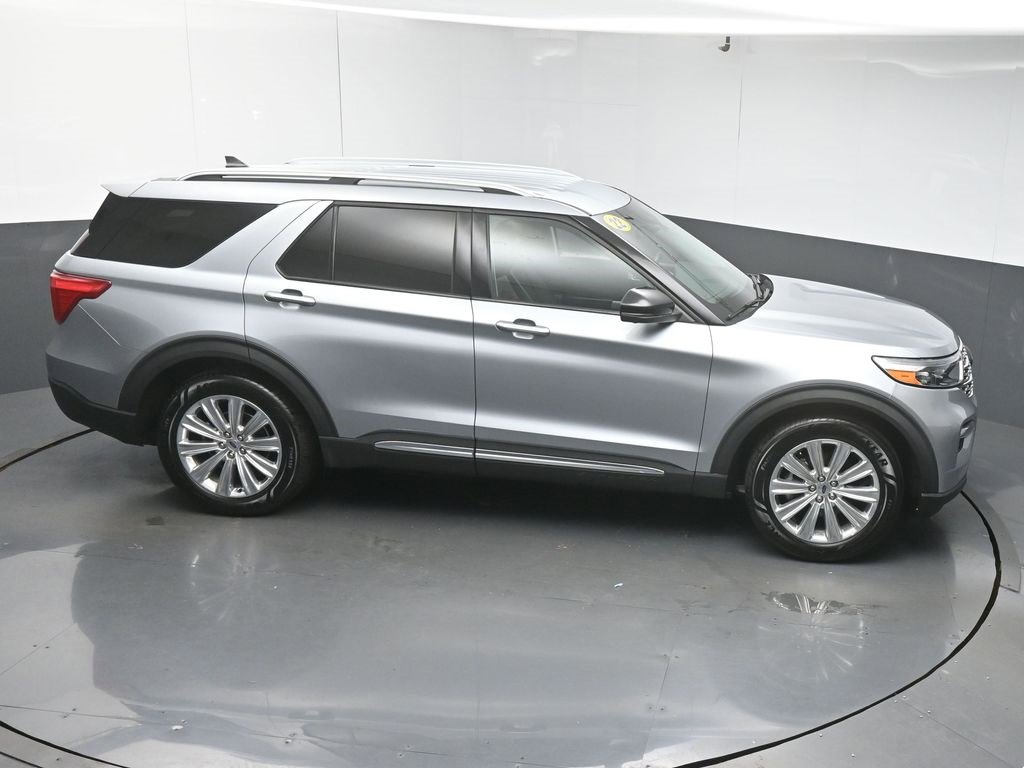 Used 2022 Ford Explorer Limited w/ Equipment Group 301A image 50