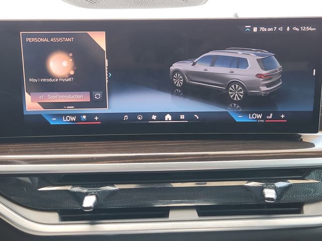 Used 2026 BMW X7 xDrive40i AWD/4WD image 12