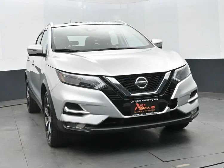 Used 2022 Nissan Rogue Sport SL w/ Premium Package AWD/4WD image 3