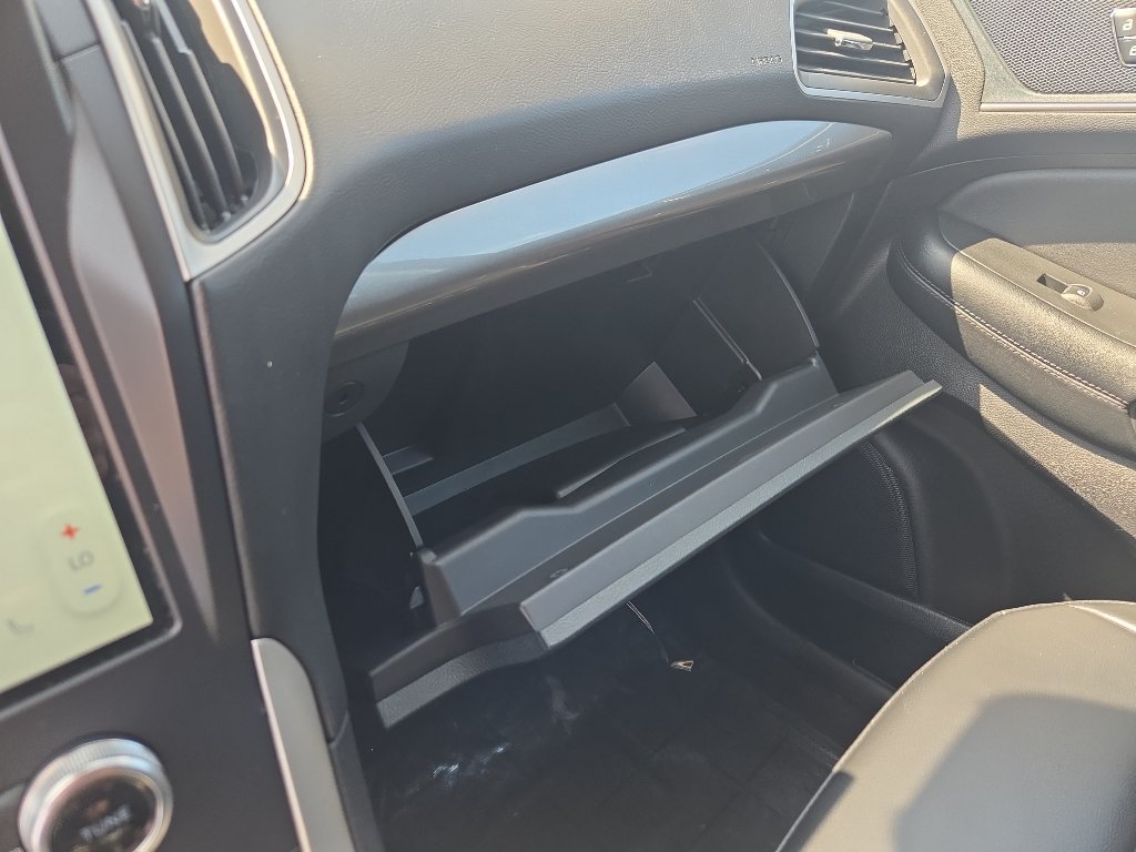Used 2024 Ford Edge SEL AWD/4WD image 32