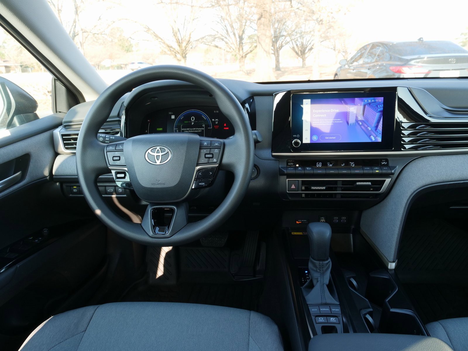 Used 2025 Toyota Camry LE image 20