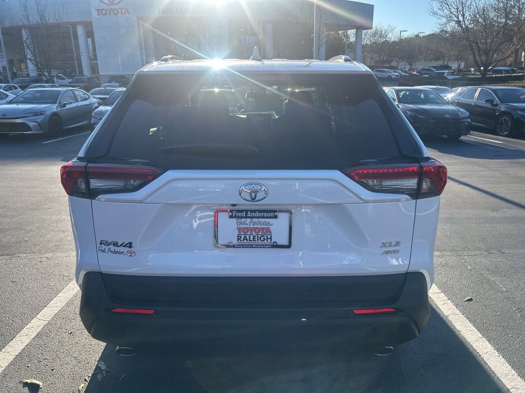 New 2025 Toyota RAV4 XLE image 15