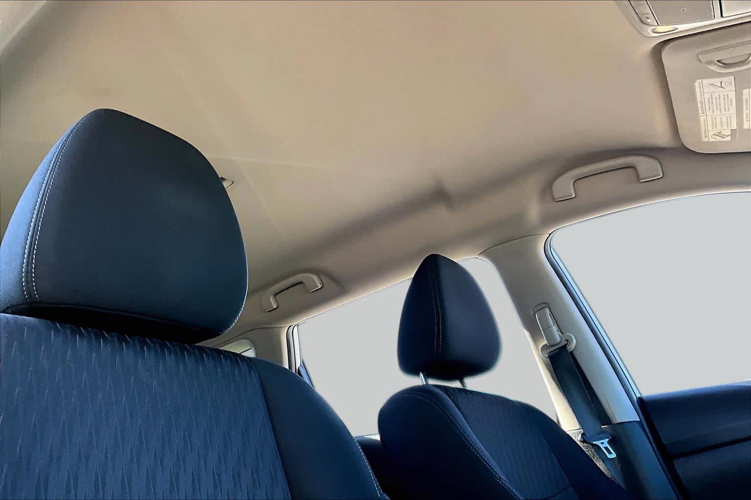 Used 2019 Nissan Rogue SV FWD image 13