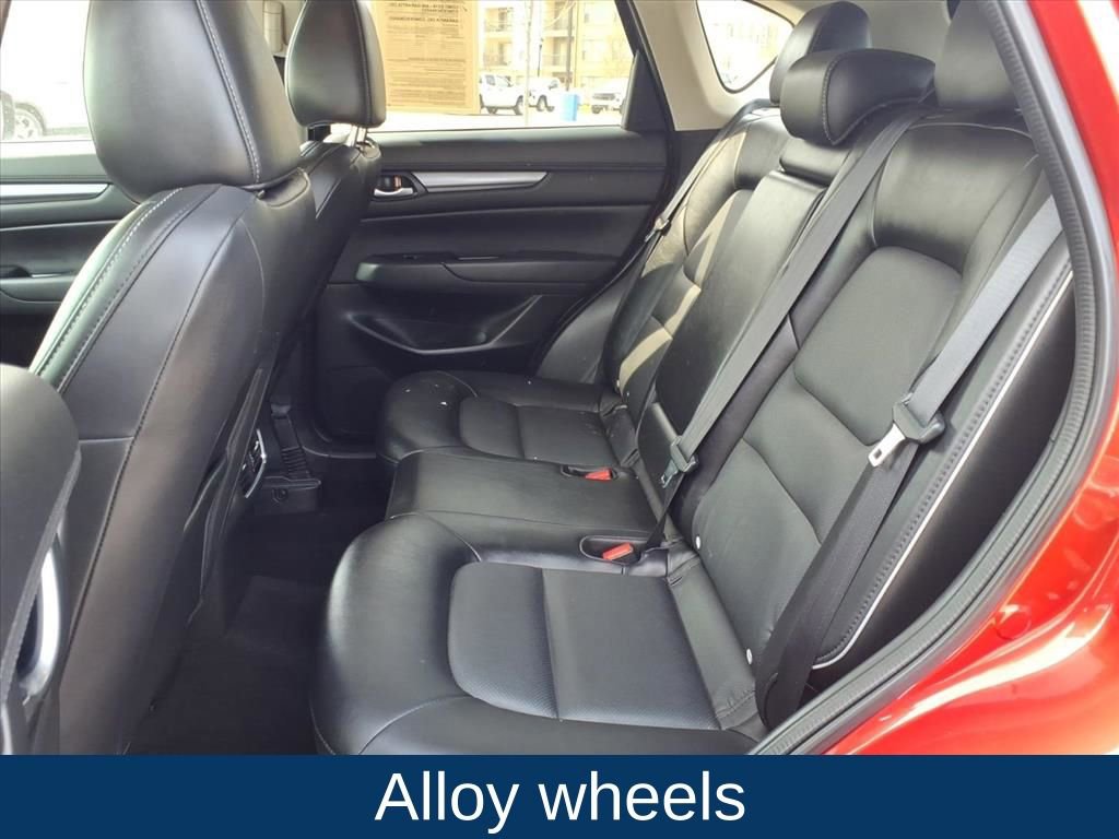 Used 2024 MAZDA CX-5 AWD 2.5 S w/ Select Package image 16