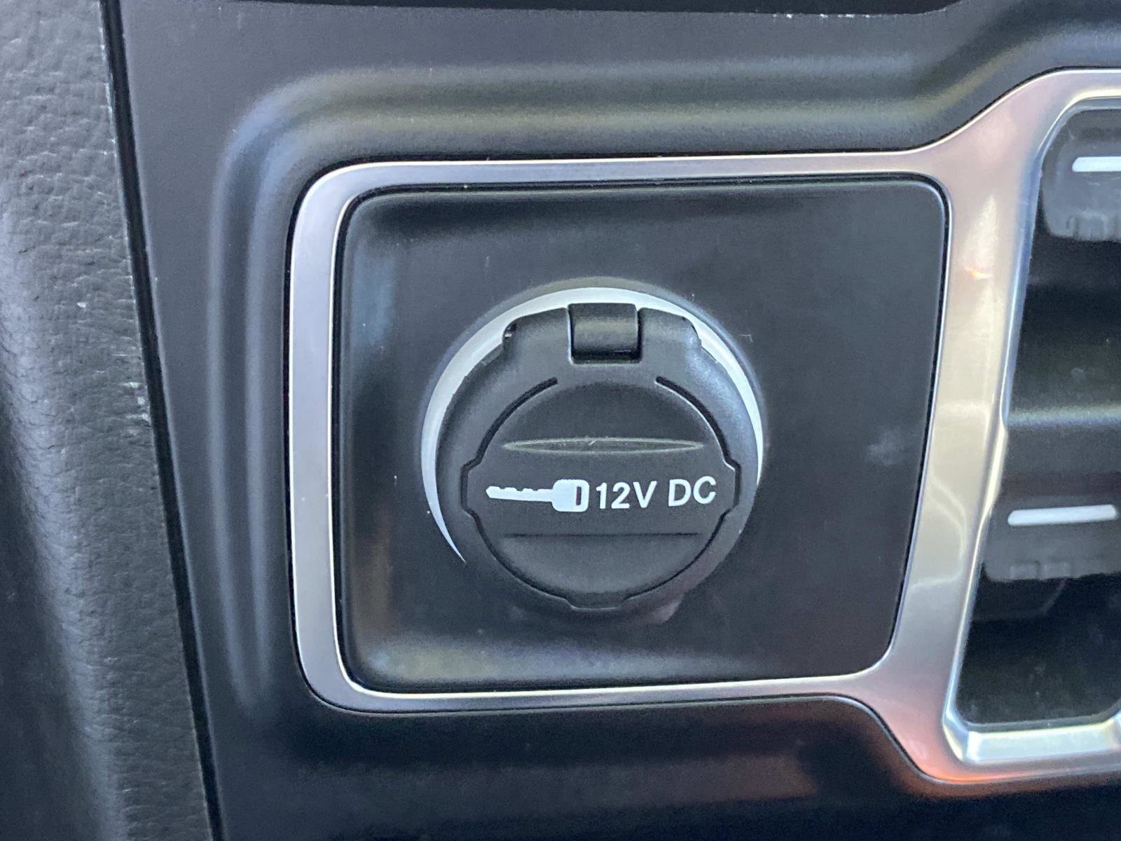 Certified 2022 Jeep Gladiator Sport image 30