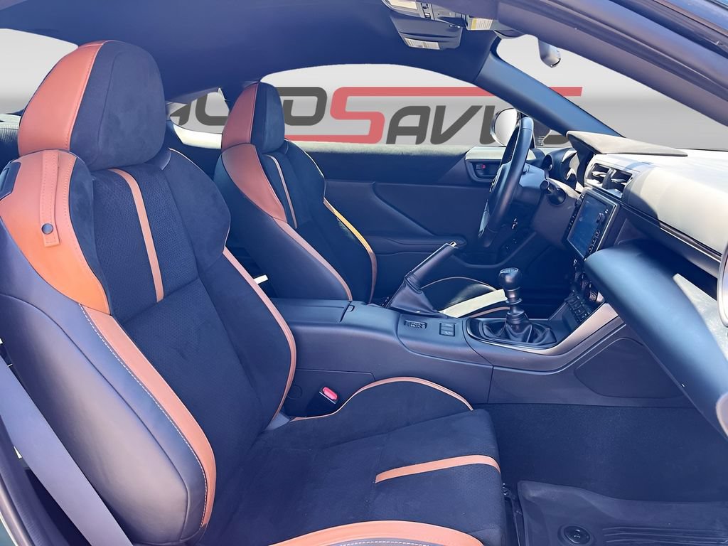 Used 2025 Toyota GR86 Hakone Edition RWD image 26