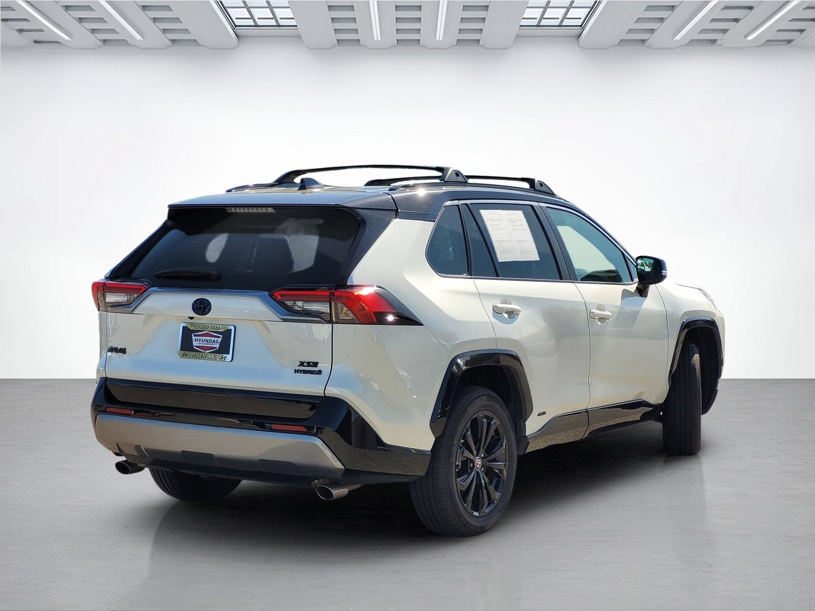Used 2022 Toyota RAV4 XSE AWD/4WD image 12