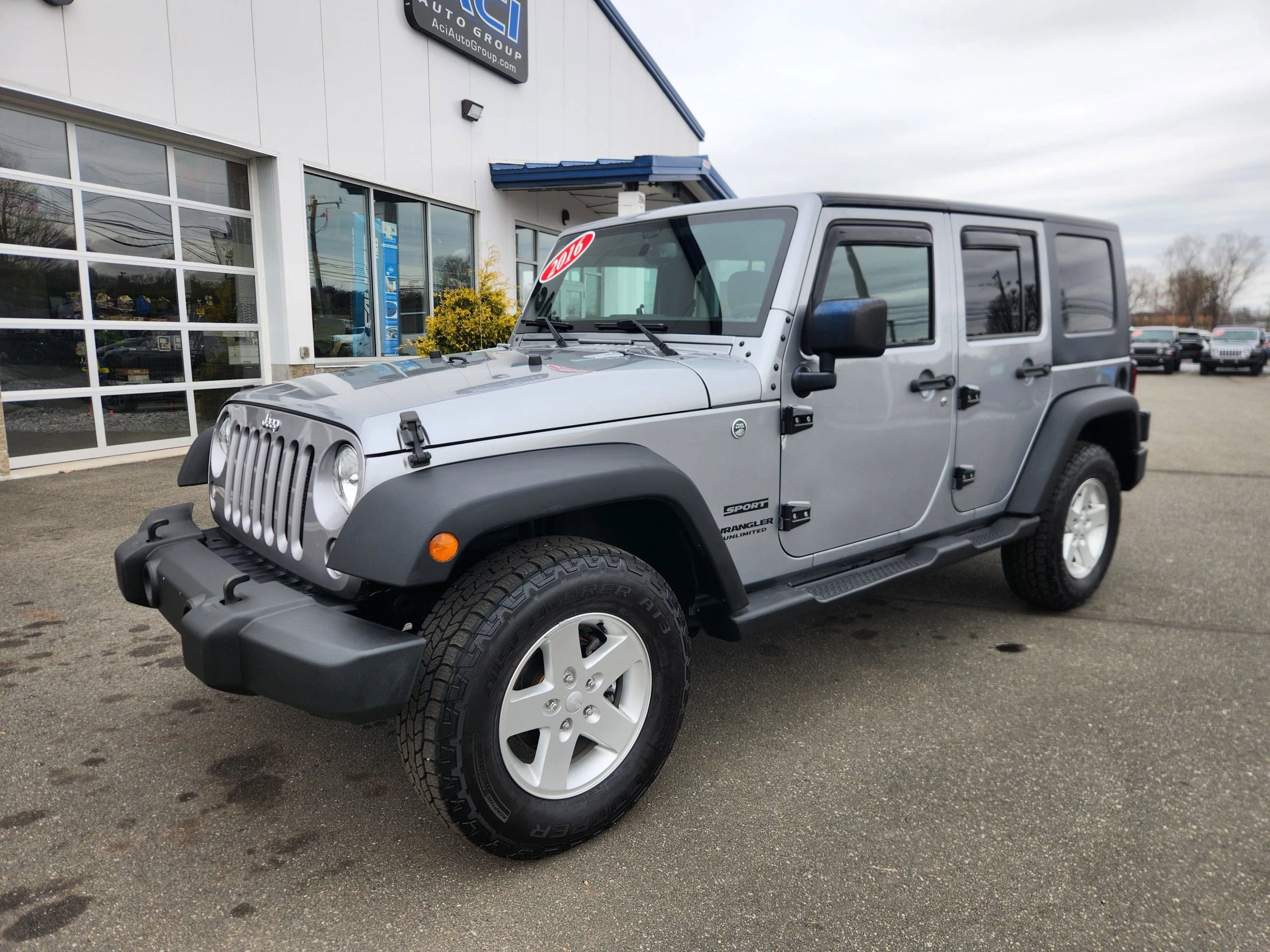 Used 2016 Jeep Wrangler Unlimited Sport w/ Quick Order Package 24S AWD/4WD image 5