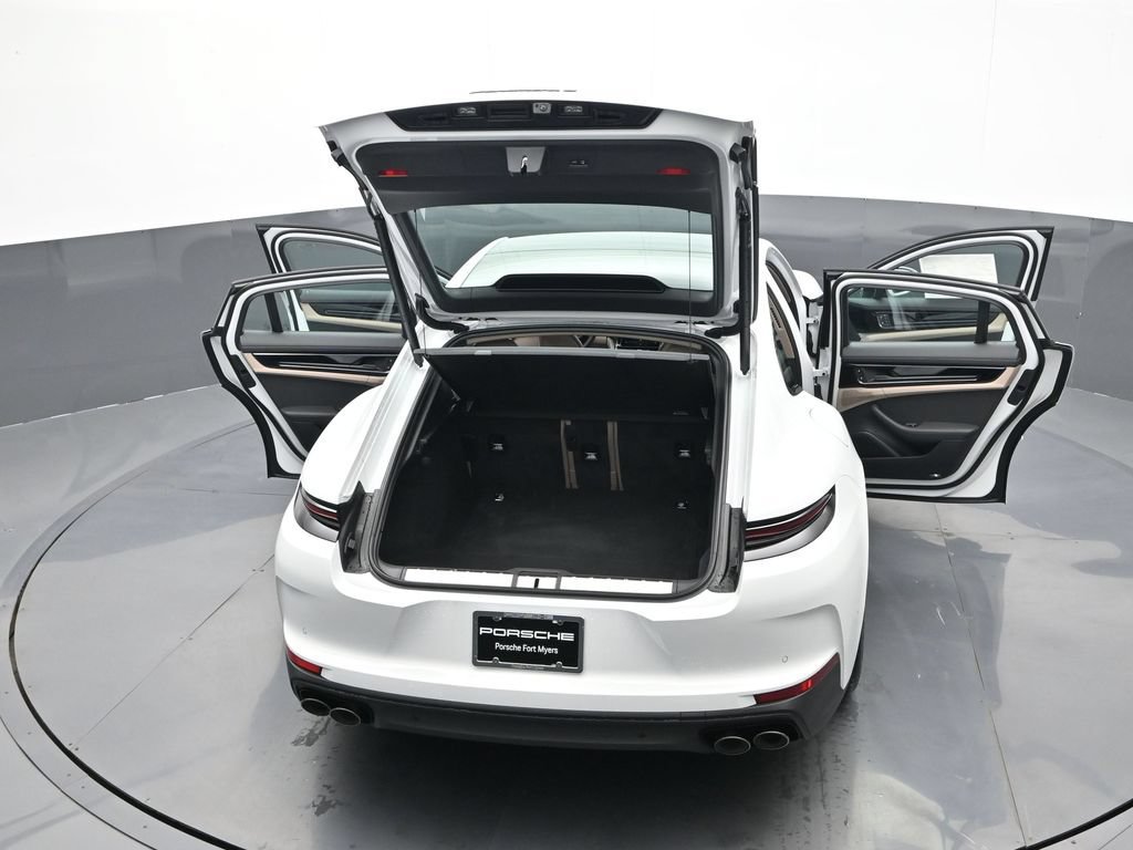 New 2026 Porsche Panamera 4 AWD/4WD image 28