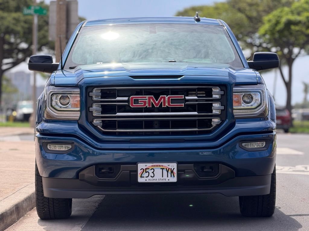 Used 2018 GMC Sierra 1500 SLT w/ All Terrain Package AWD/4WD image 7