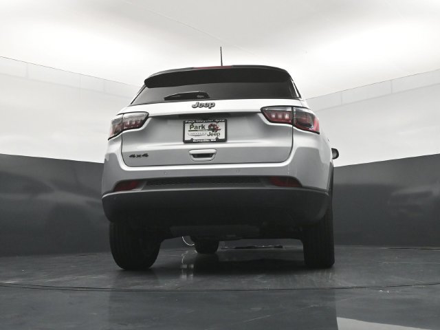 New 2026 Jeep Compass Limited AWD/4WD image 23