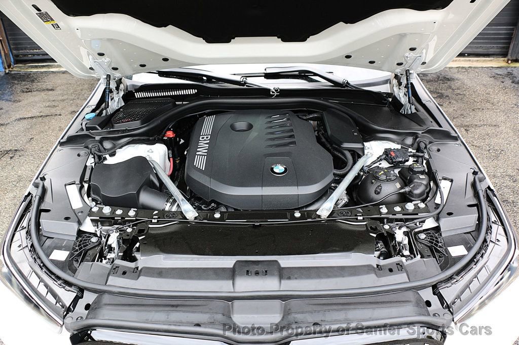 Used 2025 BMW 540i xDrive w/ Premium Package image 14