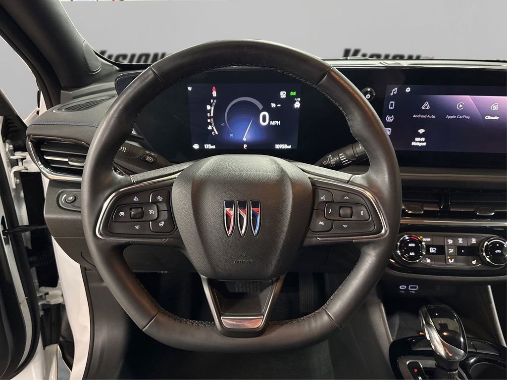 Used 2025 Buick Envista Sport Touring w/ Convenience I Package image 24