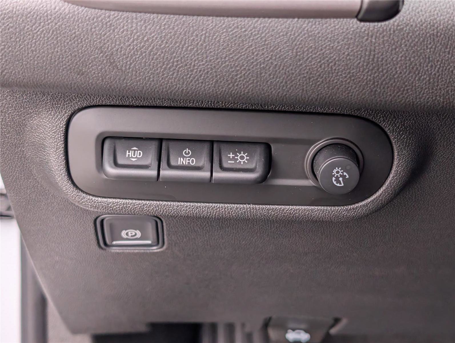 Used 2022 GMC Terrain AT4 w/ Infotainment Package II image 23