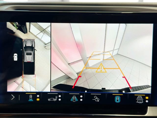 Certified 2024 Chevrolet Silverado 3500 High Country w/ Technology Package image 13