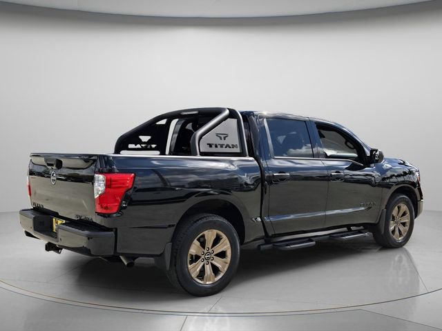 Used 2024 Nissan Titan SV w/ SV Bronze Edition Package image 6