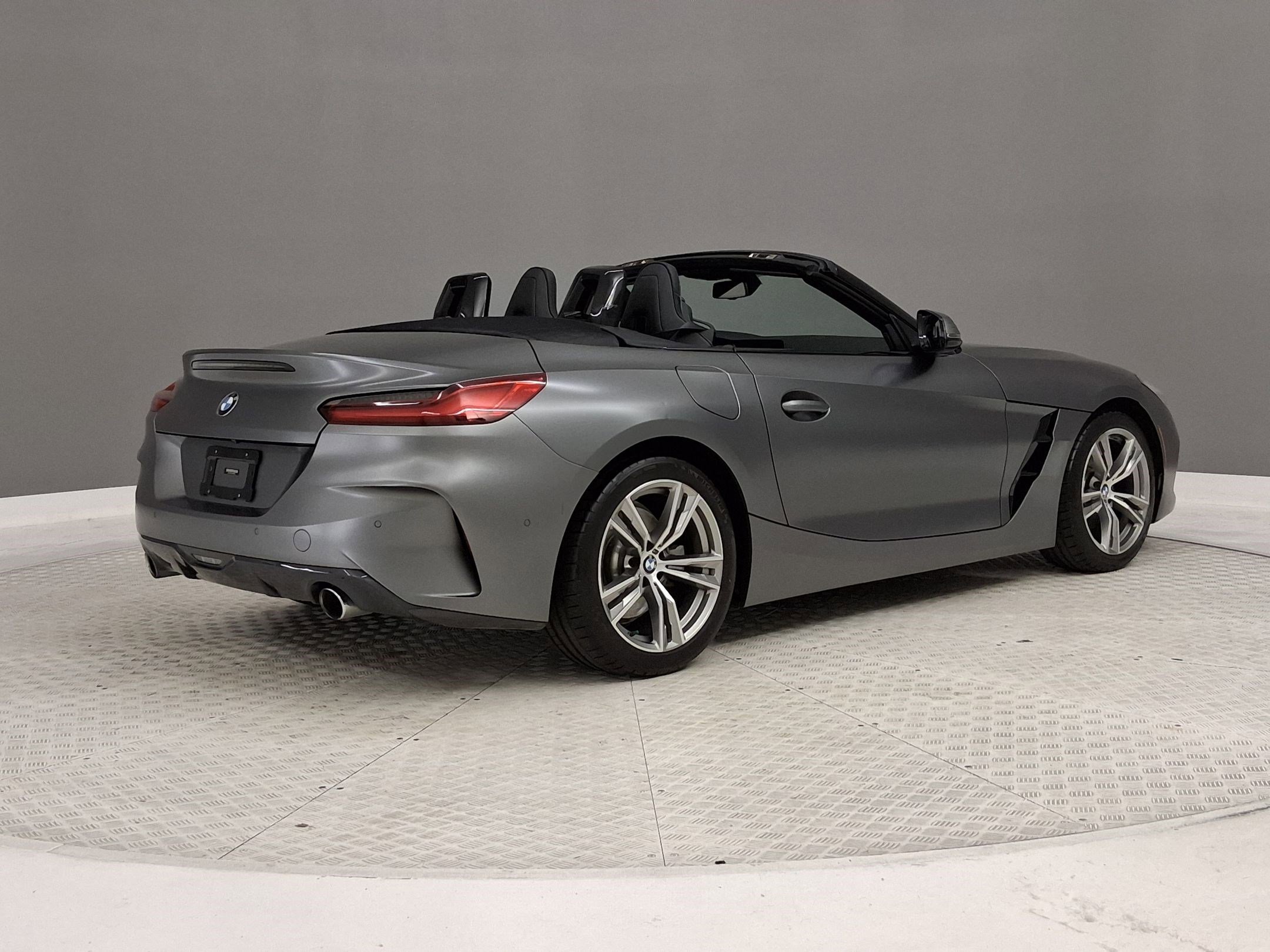 Used 2019 BMW Z4 sDrive30i w/ M Sport Package RWD image 7