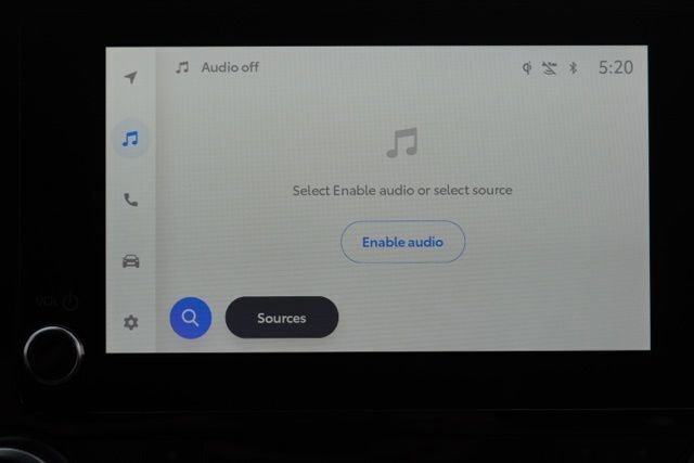 Certified 2024 Toyota Highlander XLE image 21