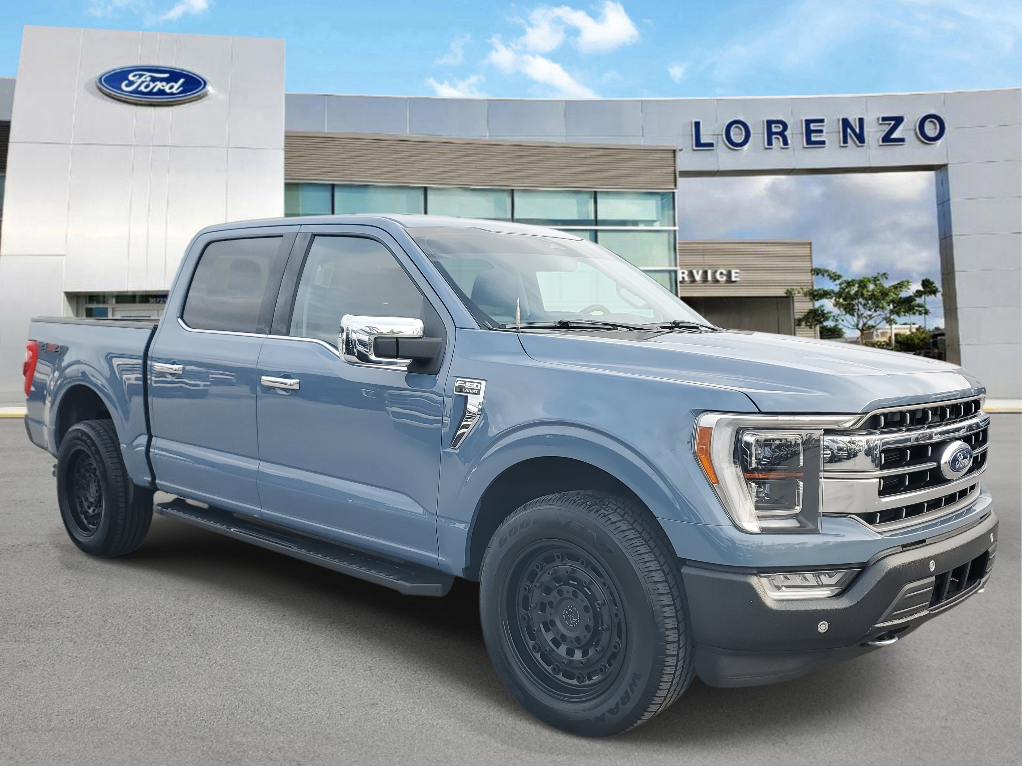 Used 2023 Ford F150 Lariat w/ Equipment Group 502A High image 3