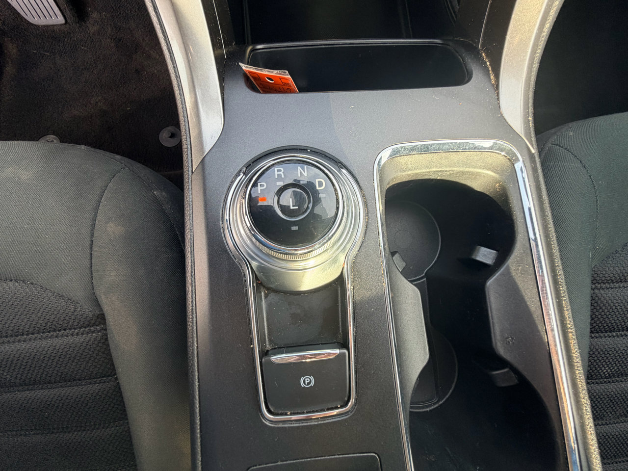 Used 2019 Ford Fusion SE image 20