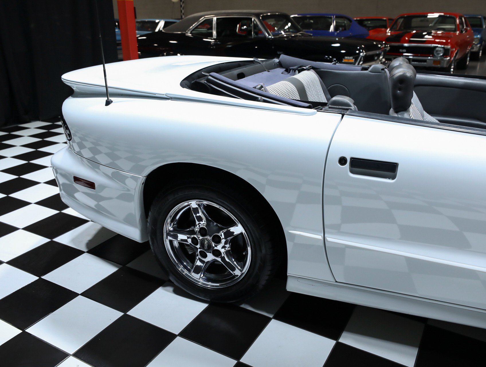 Used 1997 Pontiac Firebird Trans Am RWD image 27