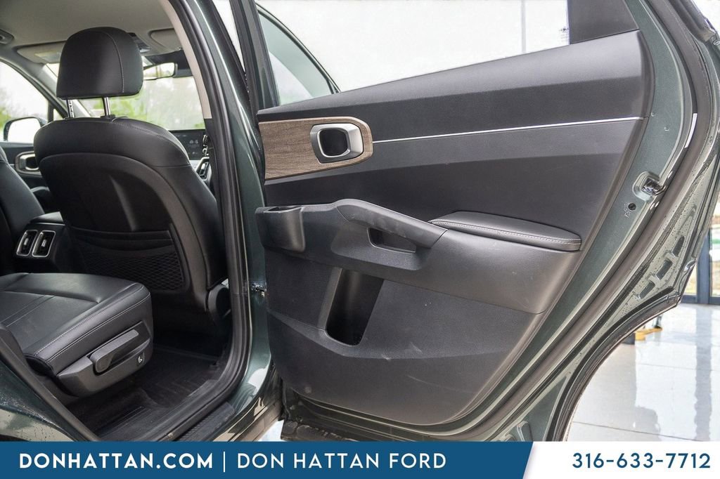 Used 2022 Kia Sorento X-Line EX image 22