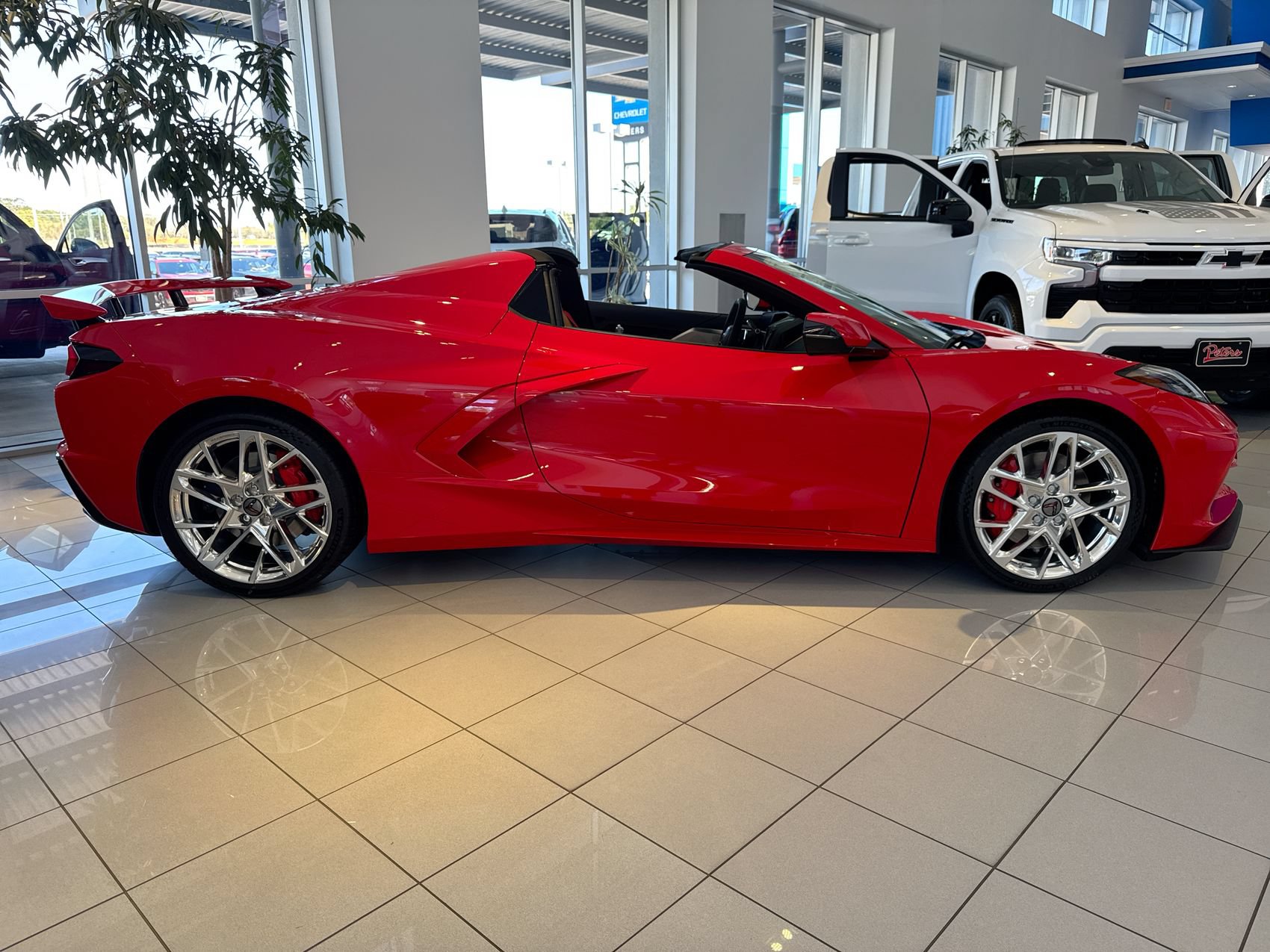 New 2027 Chevrolet Corvette Stingray Convertible w/ Z51 Performance Package RWD image 9