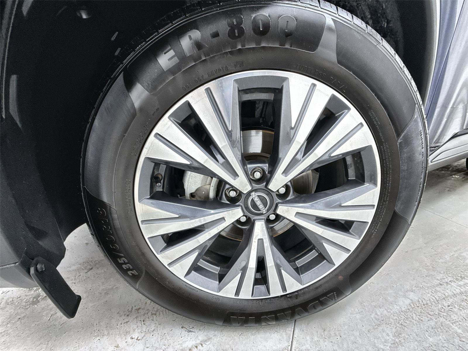 Used 2023 Nissan Rogue SV AWD/4WD image 10