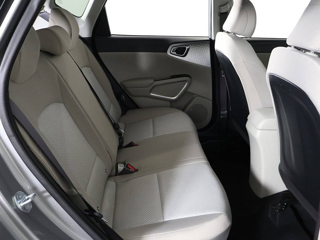 Used 2023 Kia Soul LX w/ LX Technology Package image 32