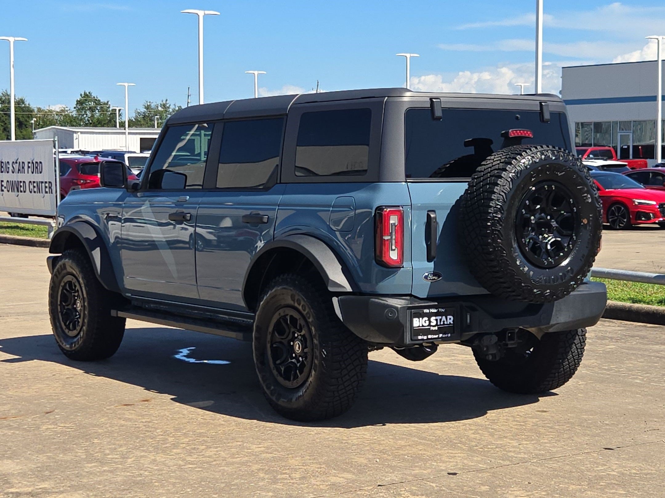 Used 2023 Ford Bronco Wildtrak AWD/4WD image 7