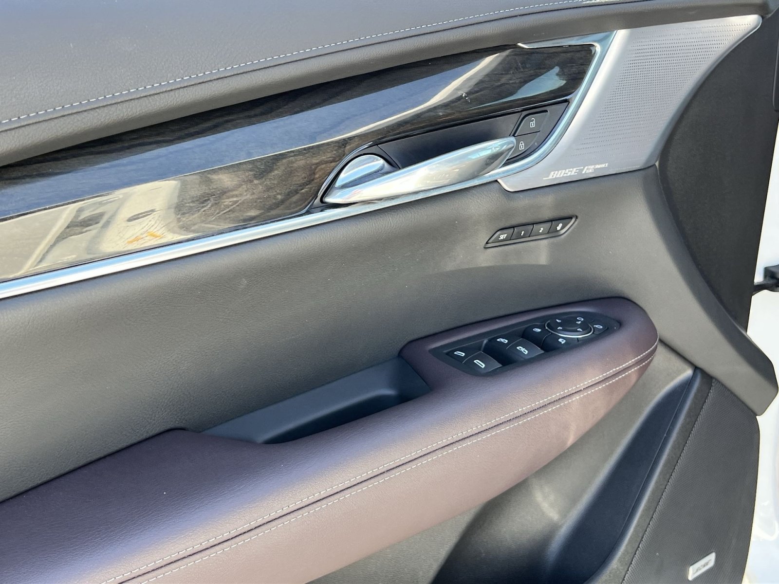 Used 2023 Cadillac XT6 Premium Luxury AWD/4WD image 15