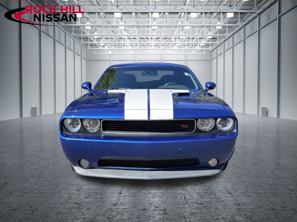 Used 2012 Dodge Challenger R/T RWD image 2