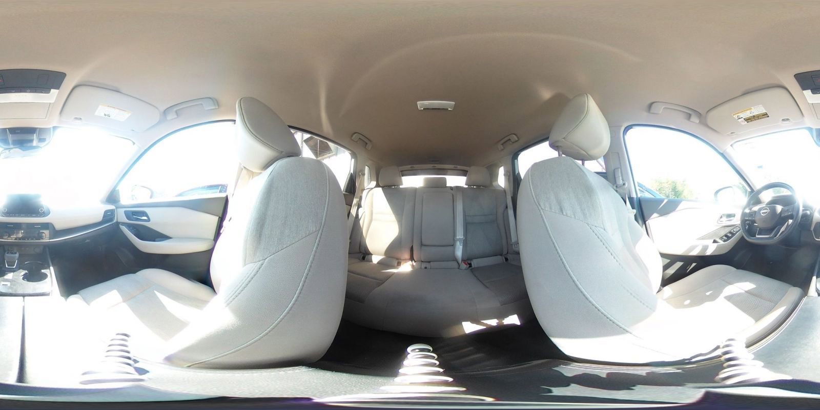 Used 2025 Nissan Rogue SV FWD image 44