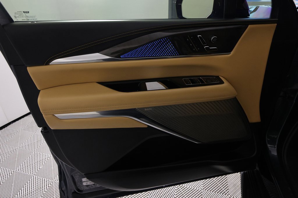 Used 2025 Cadillac Escalade IQ Sport 2 image 17