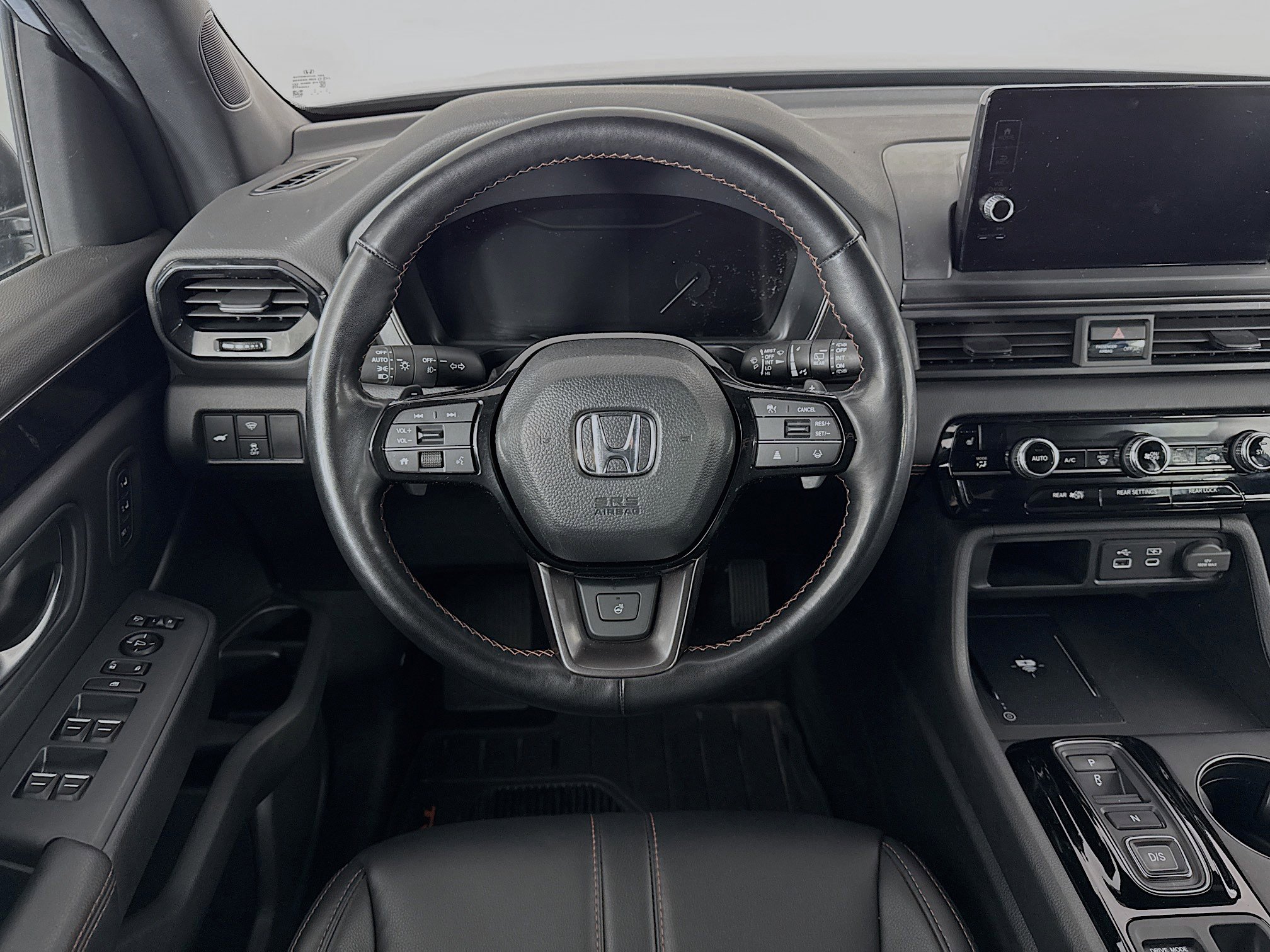 Certified 2024 Honda Pilot TrailSport image 22