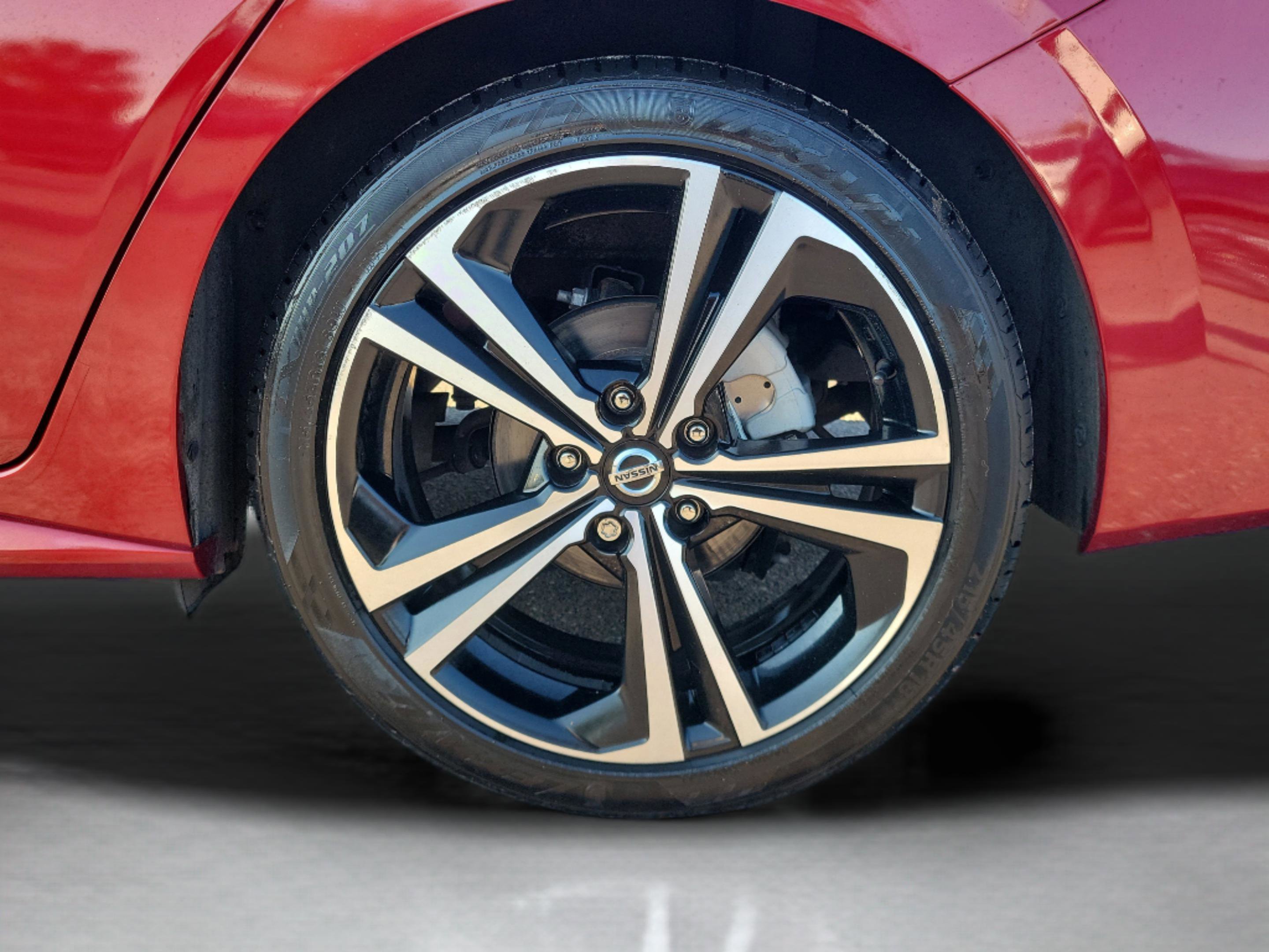 Used 2021 Nissan Sentra SR image 5