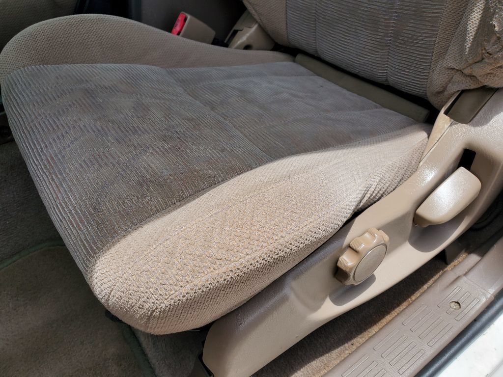 Used 1999 Toyota 4Runner SR5 AWD/4WD image 16