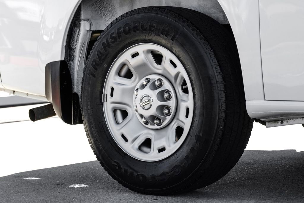 Used 2017 Nissan NV 2500 SV image 46