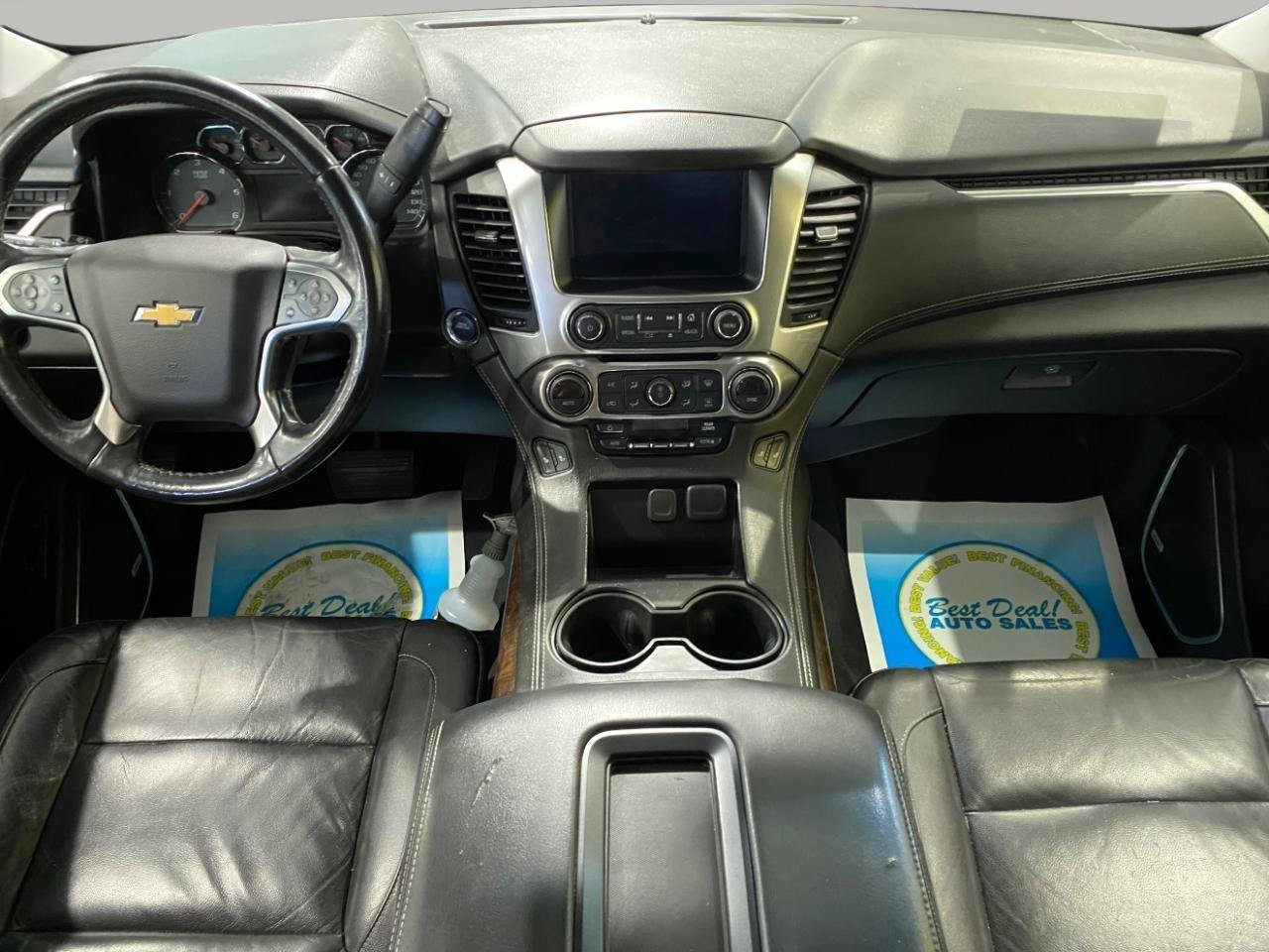 Used 2020 Chevrolet Suburban LT w/ RST Edition AWD/4WD image 24