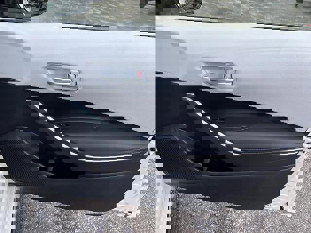 Used 2020 Toyota Corolla SE image 16