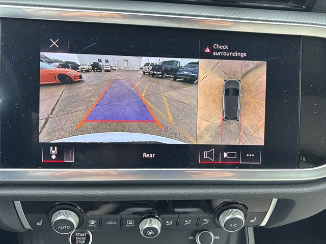 Used 2022 Audi Q3 2.0T Premium Plus w/ Premium Plus Package image 25