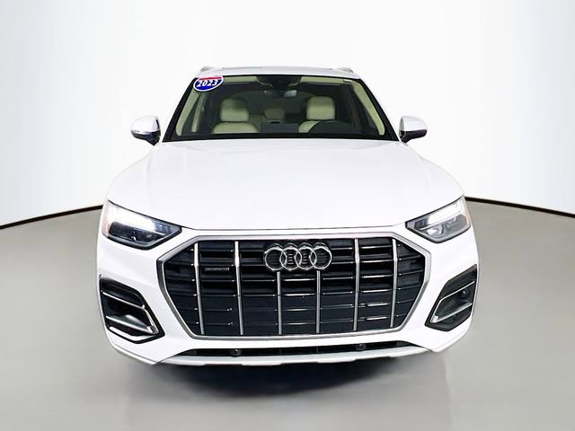 Used 2023 Audi Q5 2.0T Premium w/ Convenience Package AWD/4WD image 3
