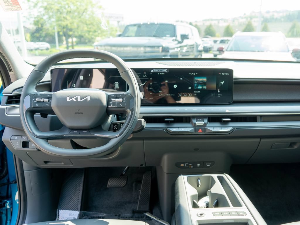 New 2026 Kia EV9 Wind AWD/4WD image 16