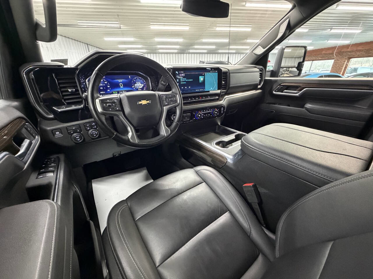 Used 2025 Chevrolet Silverado 2500 LT w/ Z71 Chrome Sport Edition image 24
