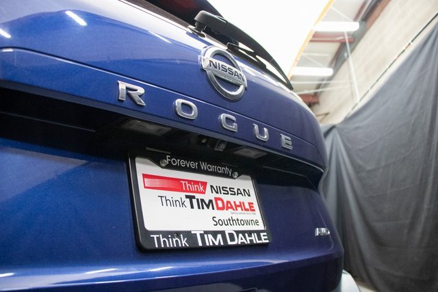 Used 2021 Nissan Rogue S image 13