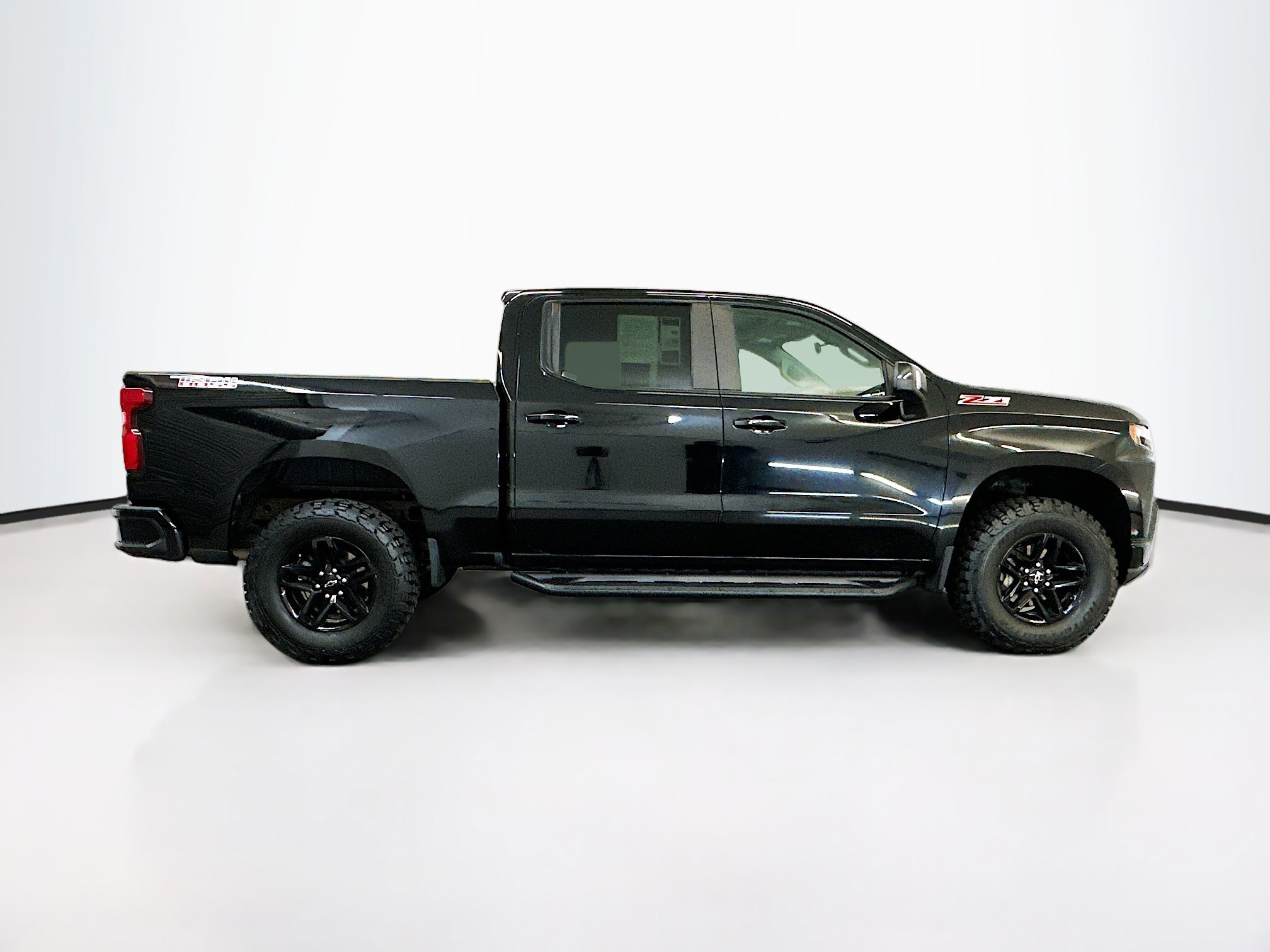 Used 2020 Chevrolet Silverado 1500 LT Trail Boss AWD/4WD image 10