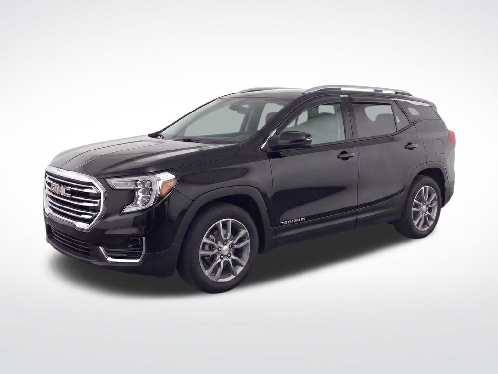Used 2022 GMC Terrain SLT w/ Infotainment Package II AWD/4WD image 2