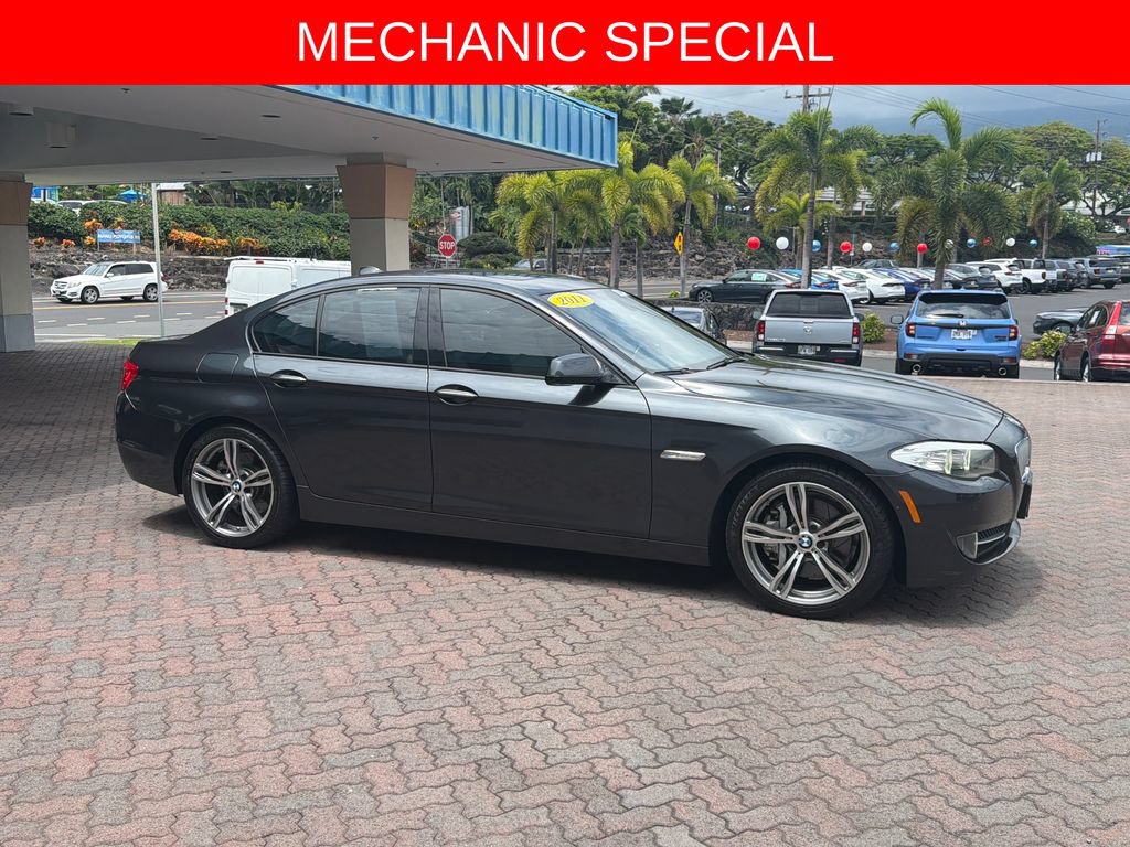 Used 2011 BMW 550i Sedan RWD image 6