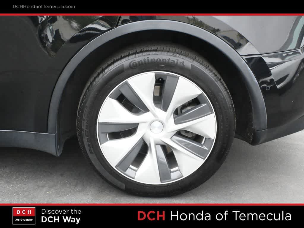 Used 2021 Tesla Model Y Long Range AWD/4WD image 22